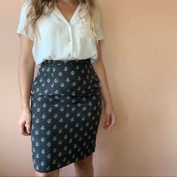 Ann Taylor Dresses & Skirts - Vintage Ann Taylor Studio Floral Silk Skirt